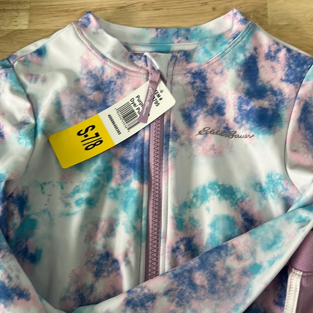 Girls Eddie Bauer Long sleeve swimsuit set w/shorts 7/8